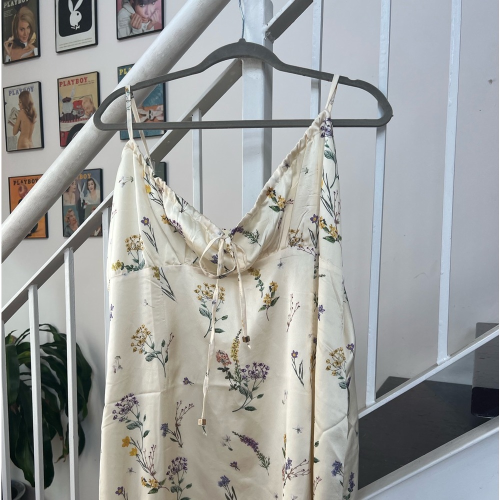 SHOWPO NWT DRESS